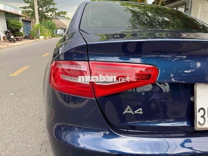 Audi A4 2015 Xăng Xanh