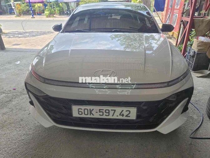 Hyundai Accent 2025 1.5 AT Premium Trắng 9000km