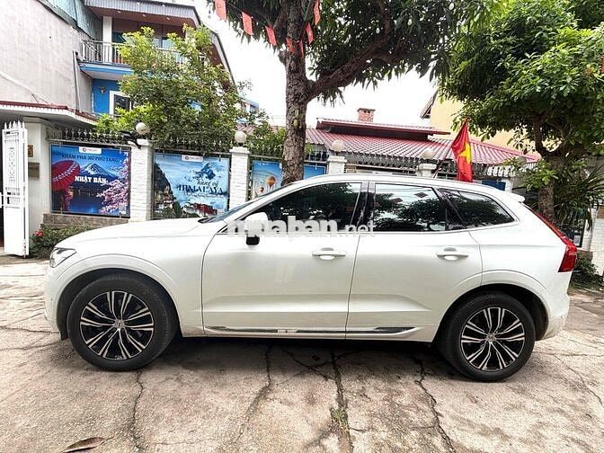 Volvo XC60 2022 - 9000 km