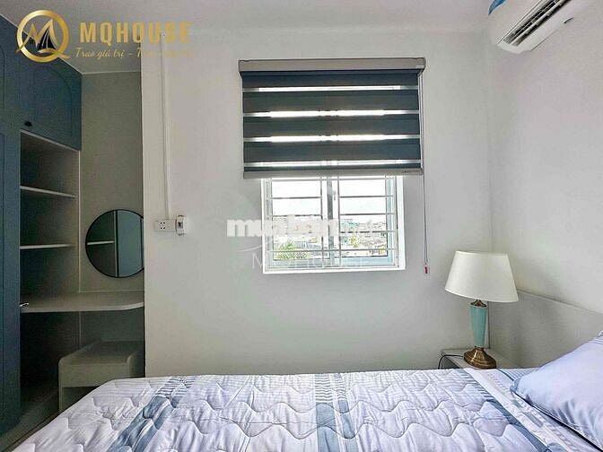 CHDV full nội thất ban công, cửa sổ cực thoáng ngay công viên HVT