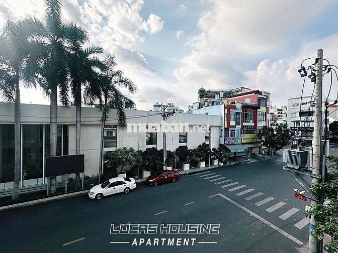 CHDV full nội thất ban công, cửa sổ cực thoáng ngay công viên HVT