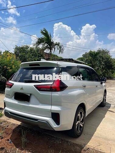 Mitsubishi Xpander Premium 7 chỗ Trắng