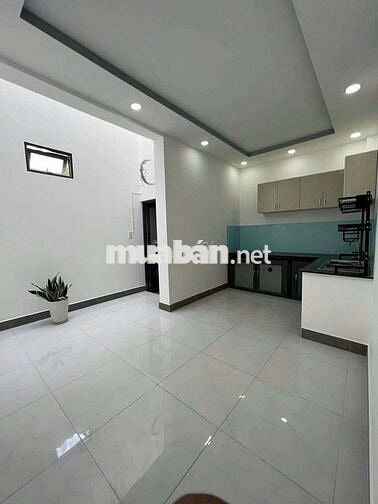 Nhà Tân An gần trường THCS Trần Bình Trọng, giá 6 triệu/tháng 3 phòng