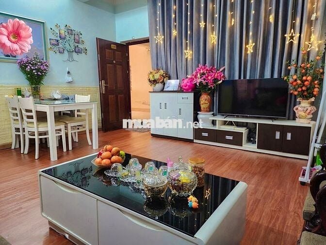 Chính chủ chuyển nhà cần bán căn chung cư Lê Lợi