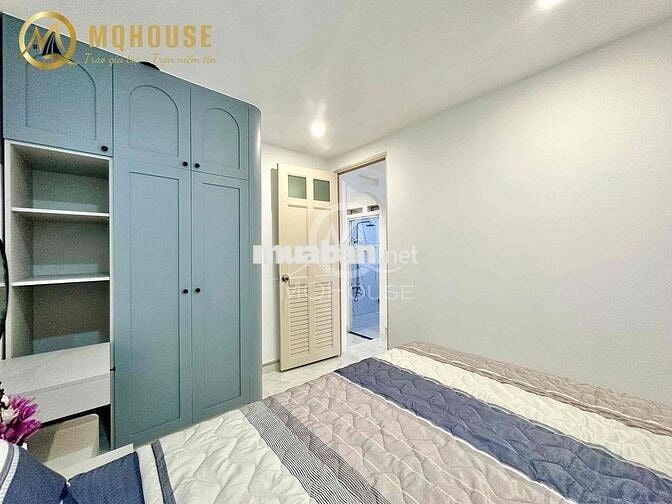 CHDV full nội thất ban công, cửa sổ cực thoáng ngay công viên HVT