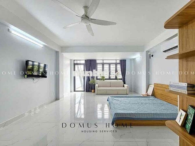 CĂN HỘ 40M2 BAN CÔNG SIÊU THOÁNG MÁT NẰM NGAY ETOWN CỘNG HOÀ