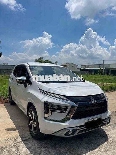Mitsubishi Xpander Premium 7 chỗ Trắng