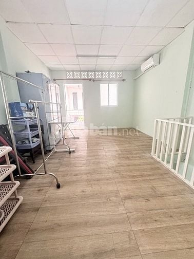 BÁN CĂN GÓC THOÁNG MÁT GIÁ 3 TỶ 2 ĐƯỜNG TÂN THÀNH QUẬN 11