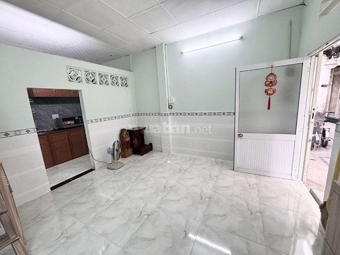 BÁN CĂN GÓC THOÁNG MÁT GIÁ 3 TỶ 2 ĐƯỜNG TÂN THÀNH QUẬN 11