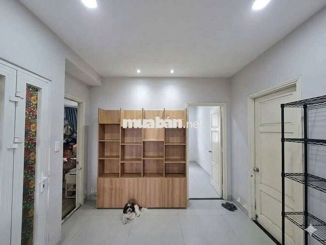 Bán căn hộ 150m2 chỉ 5x/m2 tại trung tâm Quận 5