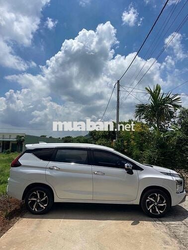 Mitsubishi Xpander Premium 7 chỗ Trắng