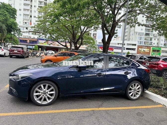 Mazda 3 2018 prenium bản full 2.0