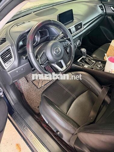 Mazda 3 2018 prenium bản full 2.0