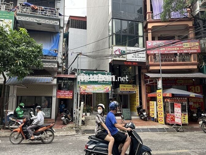 Mặt đường Mỹ Đình, đường rộng 8m, 2 mặt thoáng, dân cư đông đúc