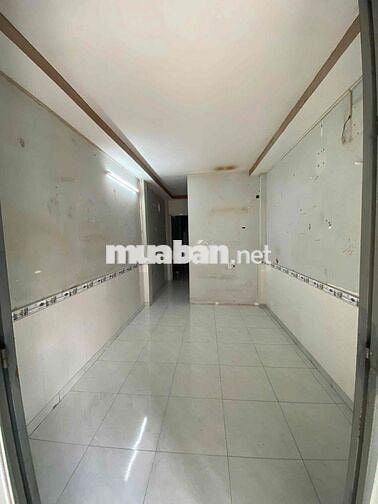 nhà cho thuê nguyên căn 1 trệt. 1 lầu 2p ngủ .1wc gct 6tr/th