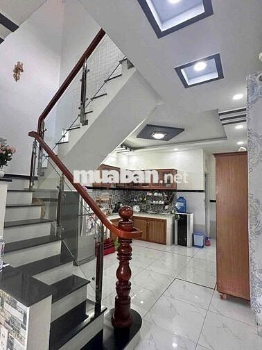 SIÊU PHẨM NHÀ ĐẸP PHẠM THỊ DÂY 2 TẦNG ĐẸP LONG LANH GIÁP QUẬN 12