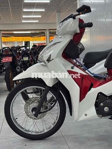 Honda Future dky 2025 Trắng đỏ 4000km