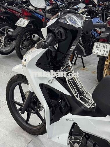 Honda Future 2025 Trắng đen 2900km