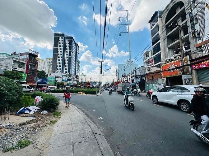 CHO THUÊ NHÀ GÓC 2MT ÂU CƠ NGAY NGÃ TƯ LŨY BÁN BÍCH TÂN PHÚ