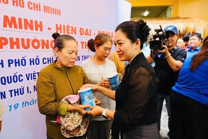TUYỂN NHÂN VIÊN HCM ƯU TIÊN LỚN TUỔI