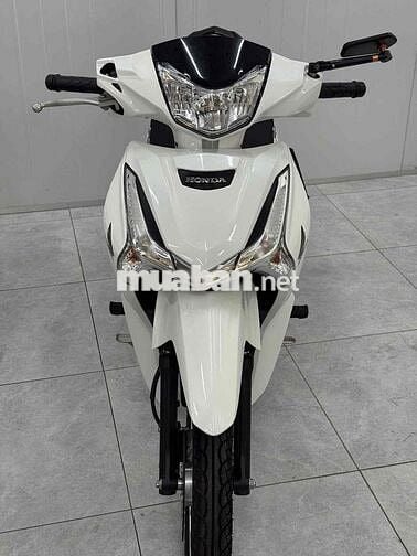 Honda Future dky 2025 Trắng đỏ 4000km
