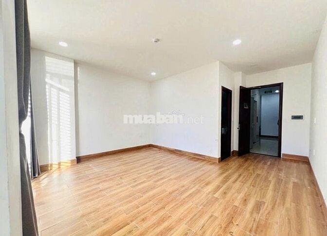 VĂN PHÒNG NGAY KHU MỸ AN 40M2 BAN CÔNG THOÁNG VIEW SÔNG