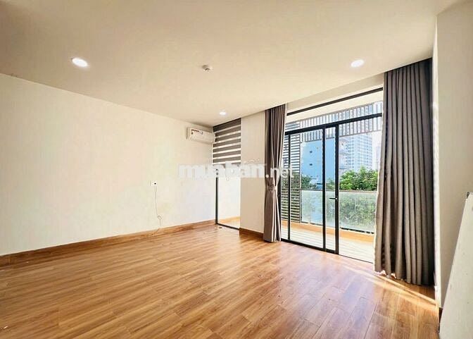 VĂN PHÒNG NGAY KHU MỸ AN 40M2 BAN CÔNG THOÁNG VIEW SÔNG