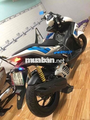 Yamaha NVX Fi 155cc 2017 Trắng Xanh Đen