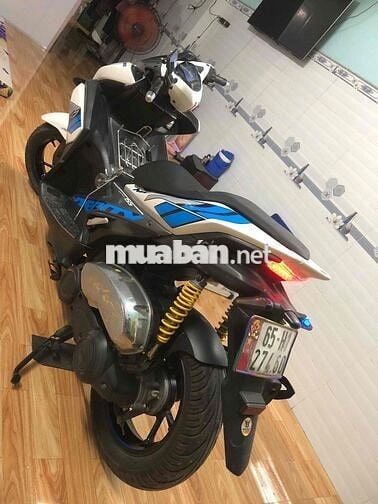 Yamaha NVX Fi 155cc 2017 Trắng Xanh Đen