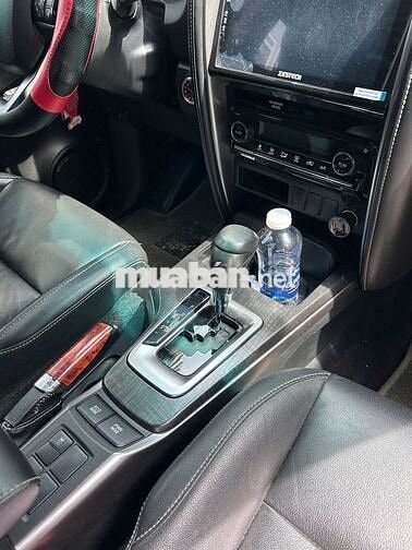 Toyota Fortuner 2.4G 4x2 AT 2021