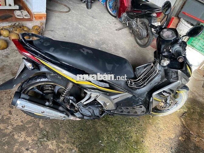 Yamaha Nouvo SX Thể thao Đen bạc