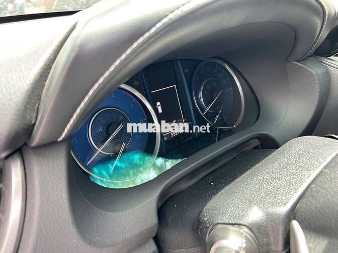Toyota Fortuner 2.4G 4x2 AT 2021
