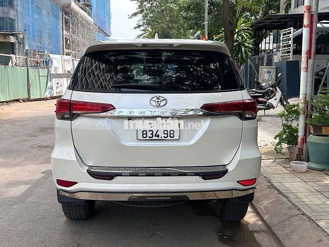 Toyota Fortuner 2.4G 4x2 AT 2021