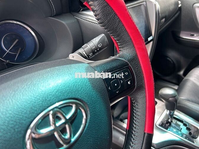 Toyota Fortuner 2.4G 4x2 AT 2021