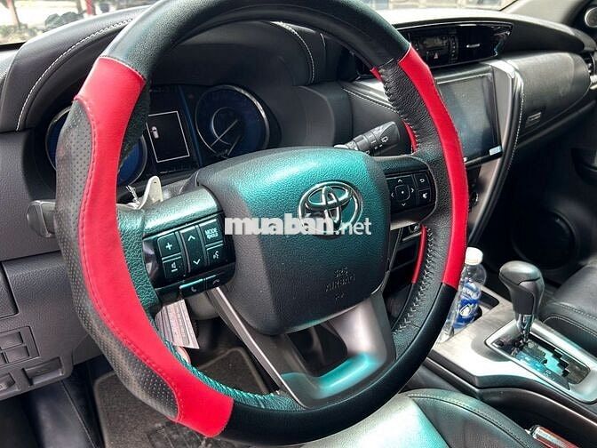 Toyota Fortuner 2.4G 4x2 AT 2021