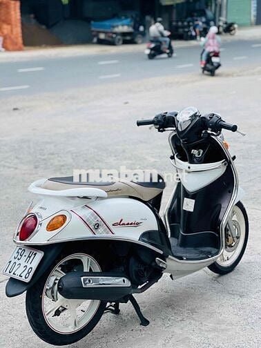 Yamaha Classico 2012 Trắng