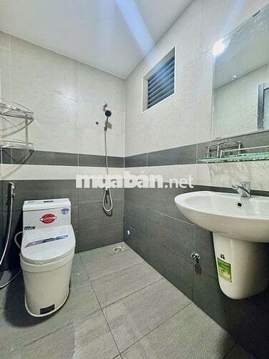 CĂN HỘ BAN CÔNG MỚI XÂY HỒ VĂN HUÊ GẦN CV GIA ĐỊNH