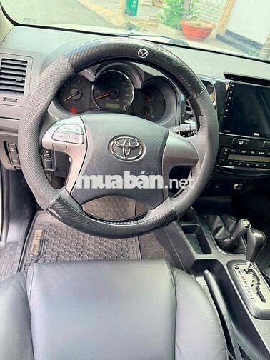 Toyota Fortuner 2014 2 cầu bản full Trắng