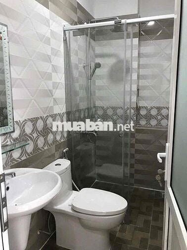 NHÀ NGUYÊN CĂN HẺM XE HƠI DƯƠNG QUẢNG HÀM (4x15M) - 4PN WC TỪNG PHÒNG