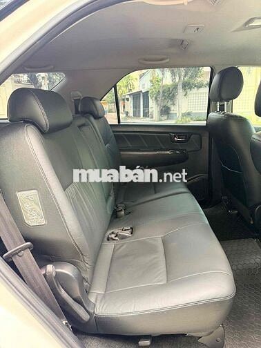 Toyota Fortuner 2014 2 cầu bản full Trắng