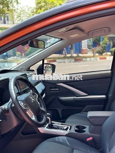 Mitsubishi Xpander Cross 2023 Cam Đen 27.000km