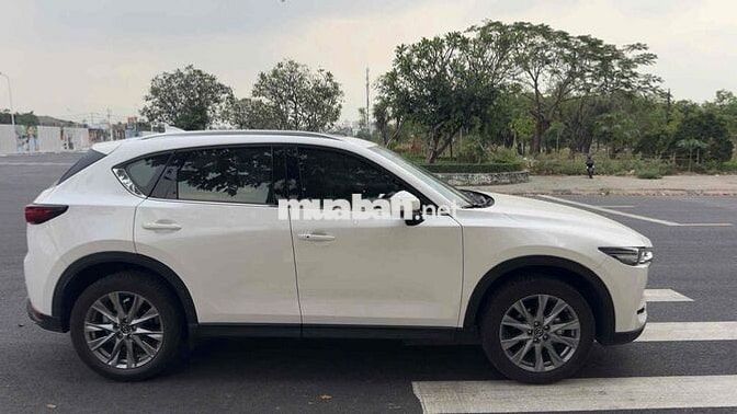 Mazda CX-5 Trắng