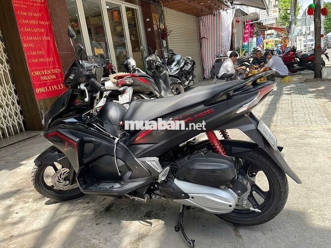 Honda Airblade 2019 odo 15.000 km, bao tranh chấp