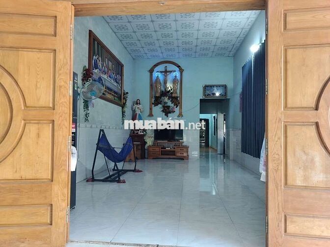 Nhà cấp 4 353m2 khu dân cư đông đúc 