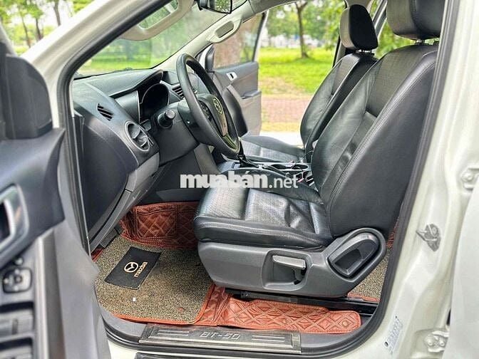 Mazda BT50 2015 Tự động Trắng