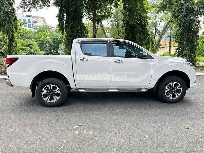 Mazda BT50 2015 Tự động Trắng