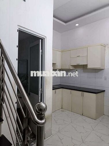 Cho thuê nhà 2 tầng, Quận 12. 3PN 3WC