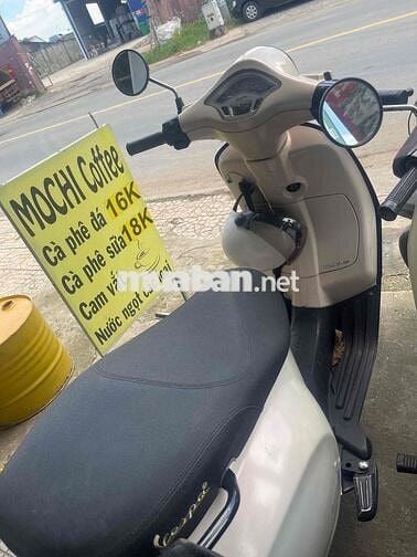Piaggio Vespa 2015 Trắng