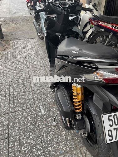 Honda Click 2017 Đen bóng Ohlin SMRT 2 Tay