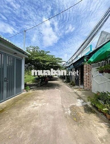 CHÍNH CHỦ bán nhà có sổ 525tr, 80m2, giáp Hóc Môn có thương lượng